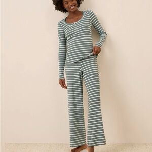 Pact Organic Ribbed Henley sleep top